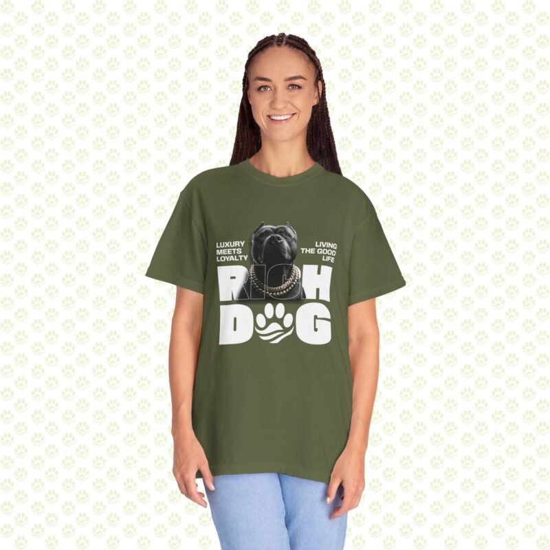 Dog Lover Unisex T-Shirt - Rich Dog Design
