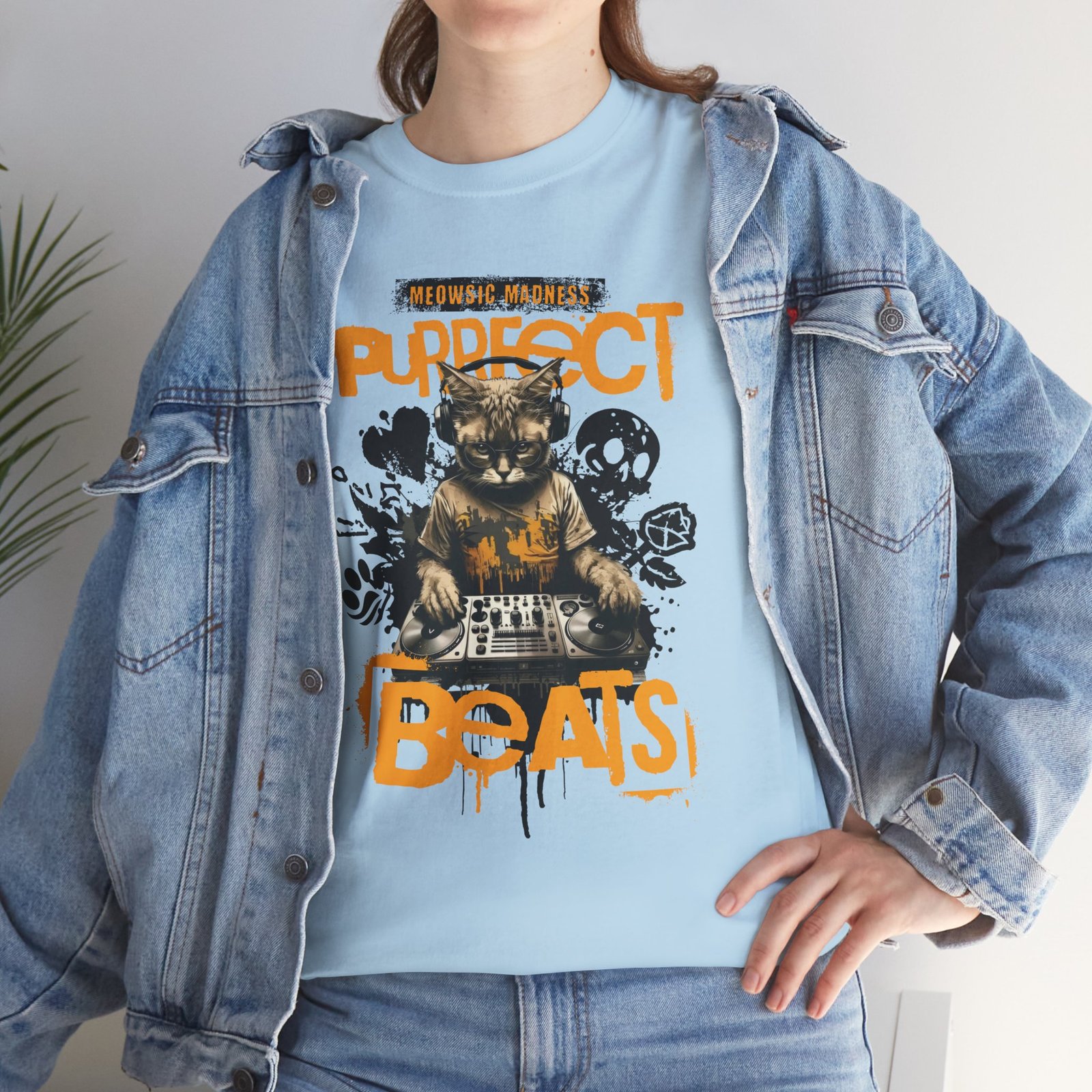 Mewsic Purfect Beats Unisex Tee – Cool DJ Cat Graphic, Fun Music & Cat Lover T-Shirt